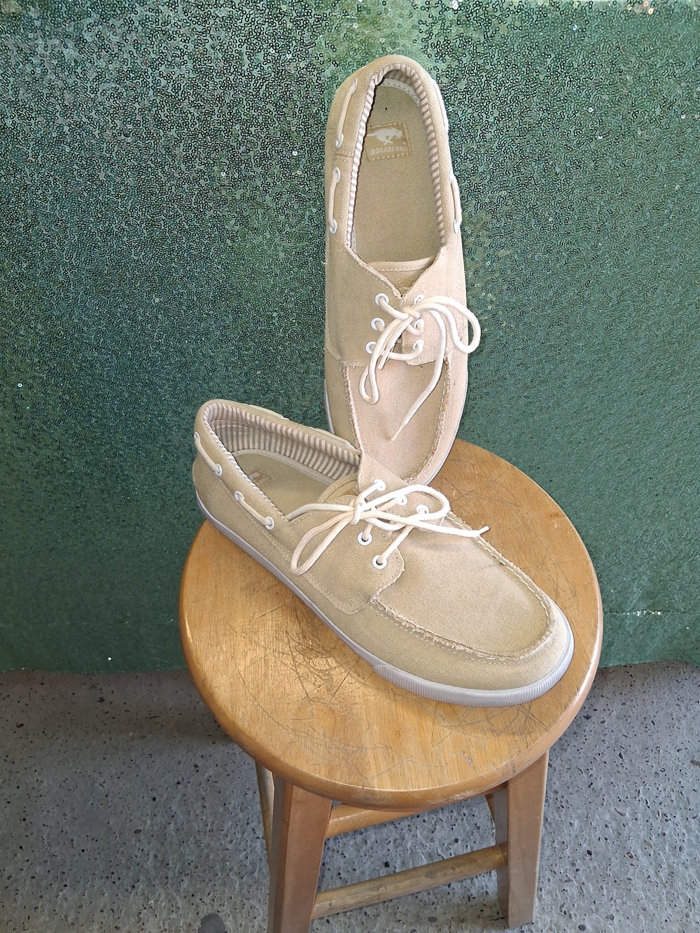 Rocket Dog Men's Beige Canvas Boat Sneakers